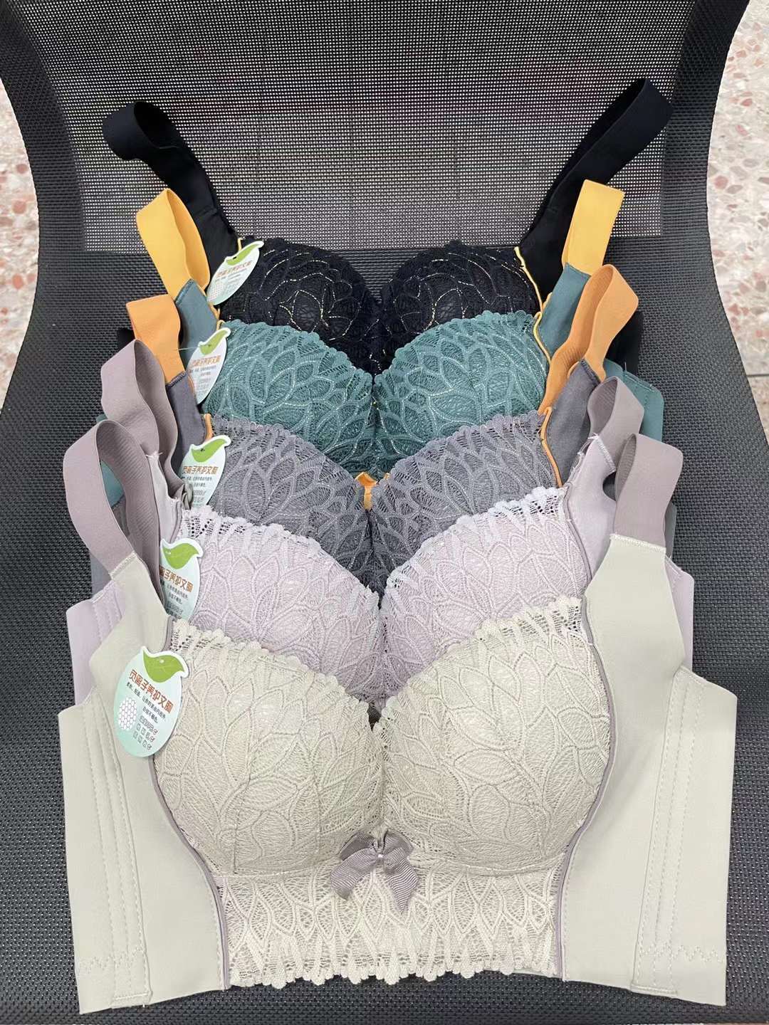 Nuevo sujetador de alta calidad de moda de encaje jacquard transpirable ajustable confortable tipo de botón múltiple tipo de ropa interior de mujer