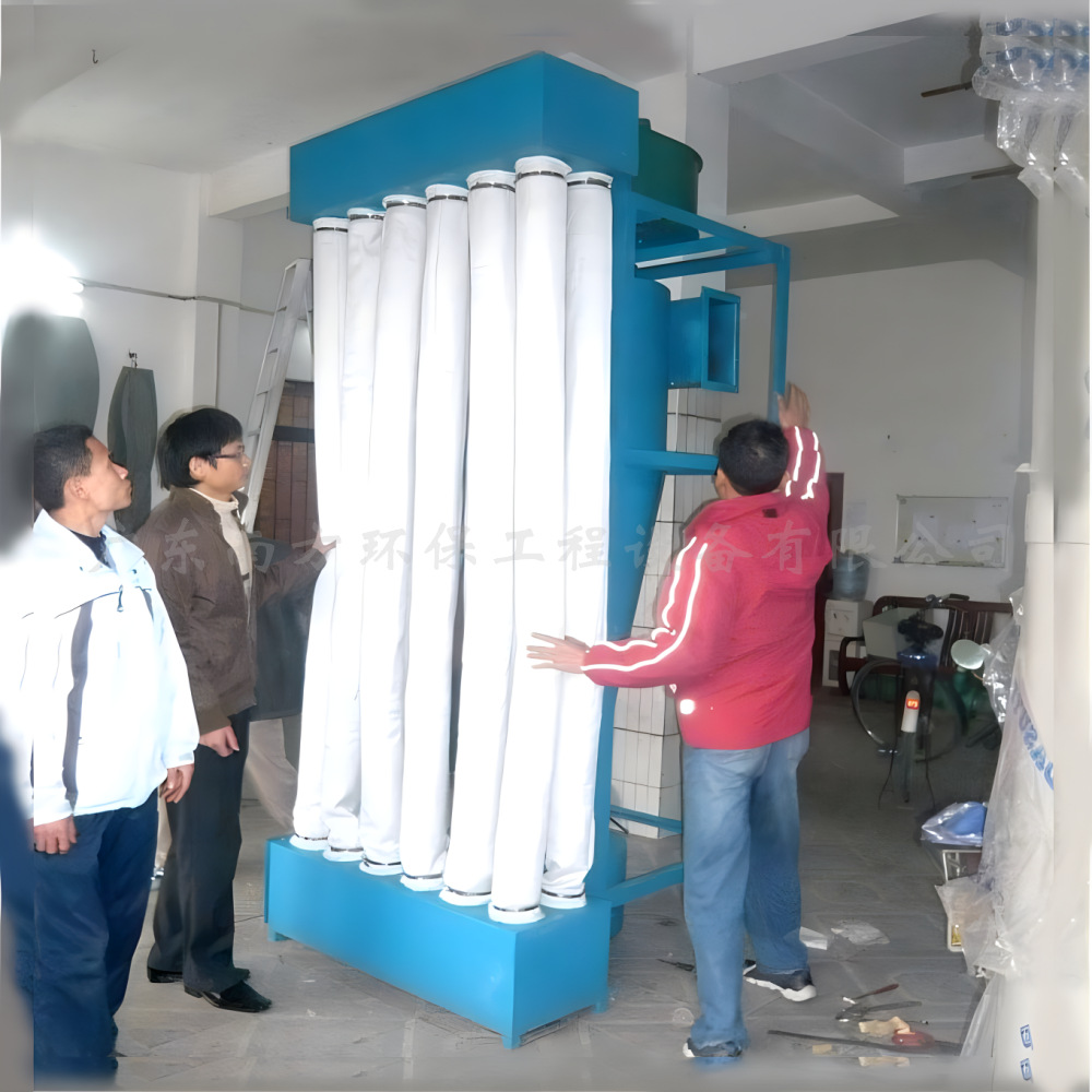 �˴�����Ͱ������ �����и�ľ��������ĥ�׹�۳�����Ͱ������