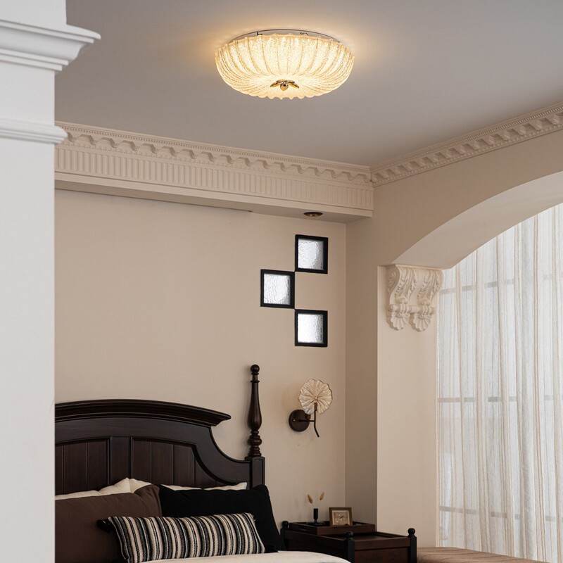 French-Style Vintage High-End Bedroom Ceiling Light, Modern Minimalist New Model, Retro Light Luxury Dining Room and Study Room Lighting