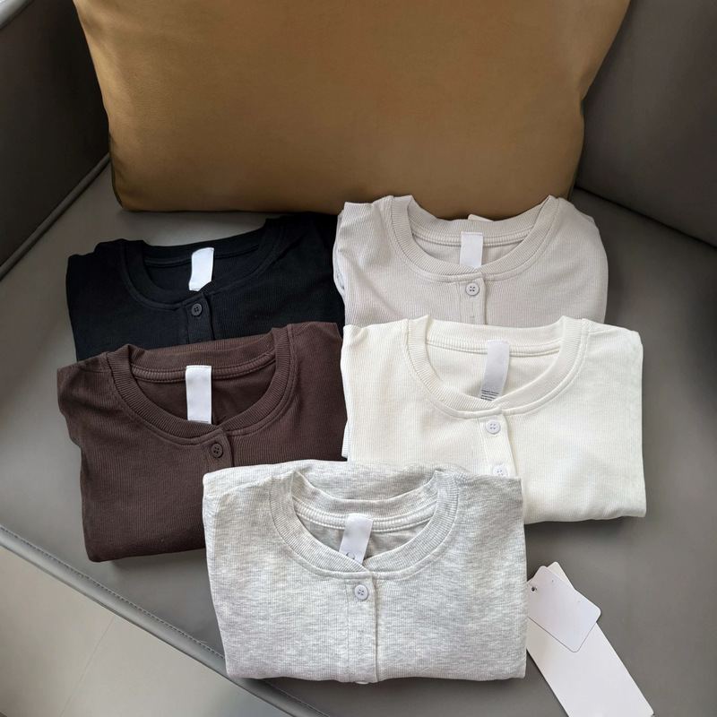 In-Stock Lulu Hold Tight Threaded Button Long-Sleeve Henley Shirt Fitness Sports Yoga Top for Women In-Stock Lulu Hold Tight Threaded Button Long-Sleeve Henley Shirt Fitness Sports Yoga Top for Women