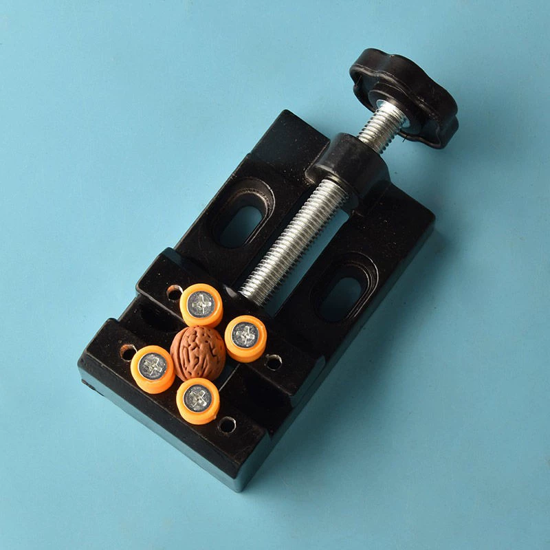 Микро-резьбовые тиски для резьбы по дереву и деревообработки.