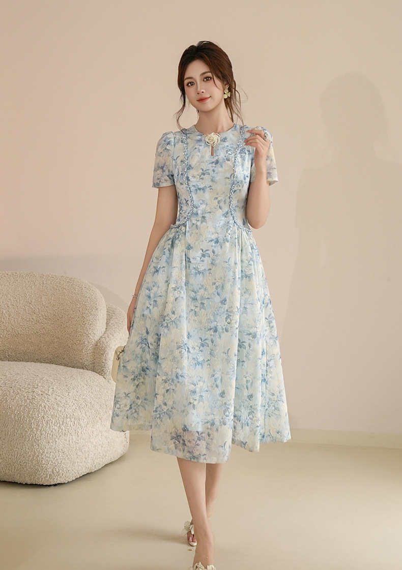 Đầm maxi nữ thắt eo cổ tròn đính kim cương giả họa tiết in phong cách Pháp — màu xanh chi tiết 1