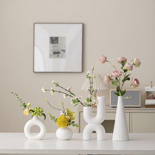 ��ƿ�մɾӼ��p���L�߼��к��sС�����P�͏d�������滨�b�Ʒ�[��