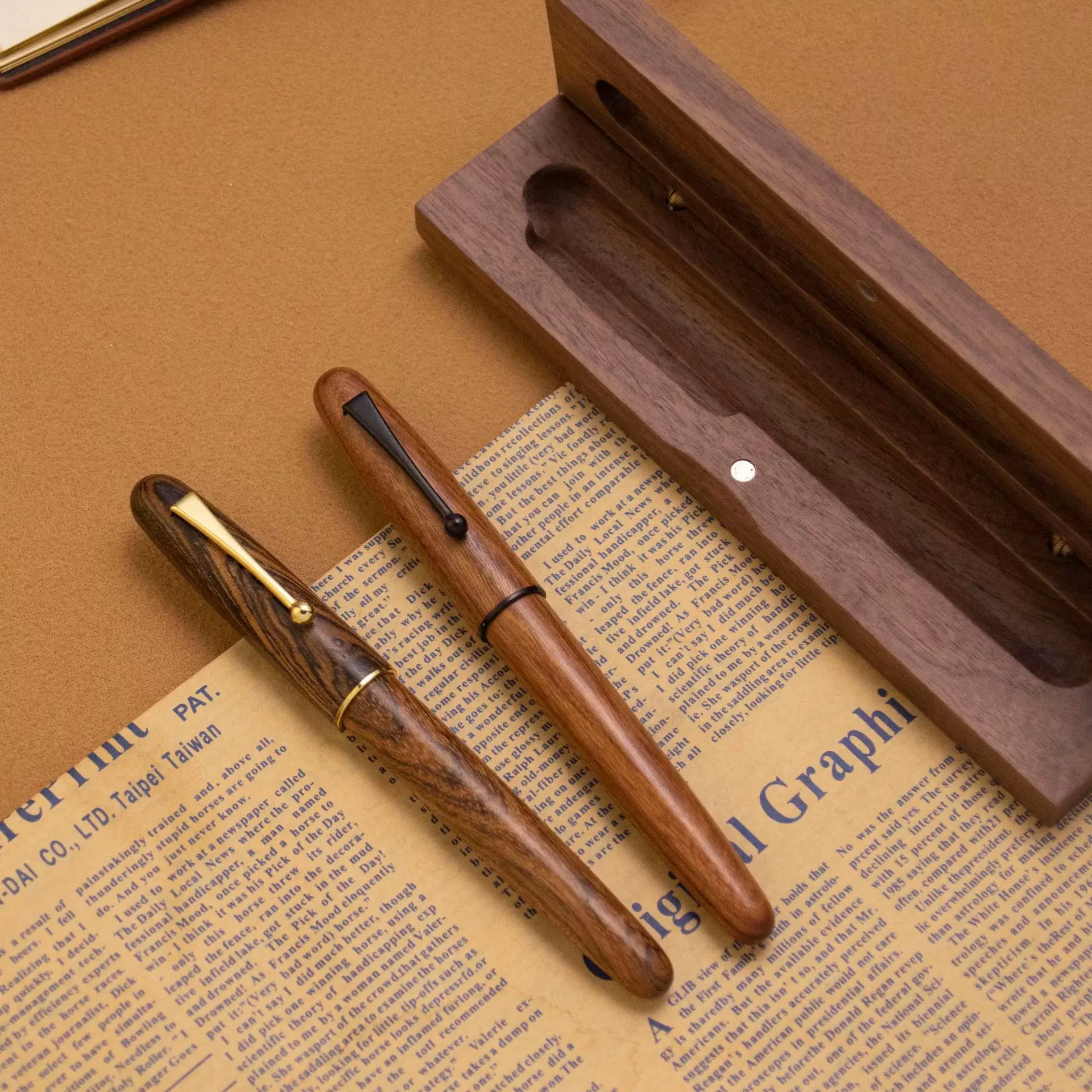 木质钢笔签字笔礼盒装定制logo学生书法实木书法练字笔原木笔批发