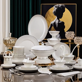 碗碟盘套装;碗;陶瓷餐具套装