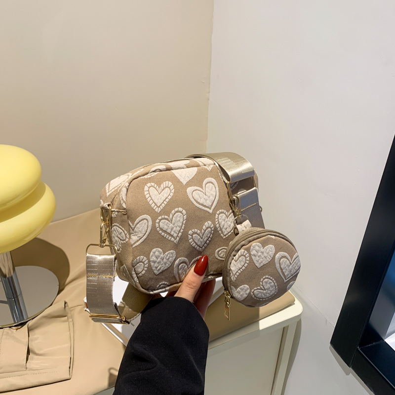 Bolsas de lona suaves de moda de corazón de melocotón bolsas de mujer de verano 2024 nuevas bolsas de madre de viento de gran capacidad bolsas pequeñas