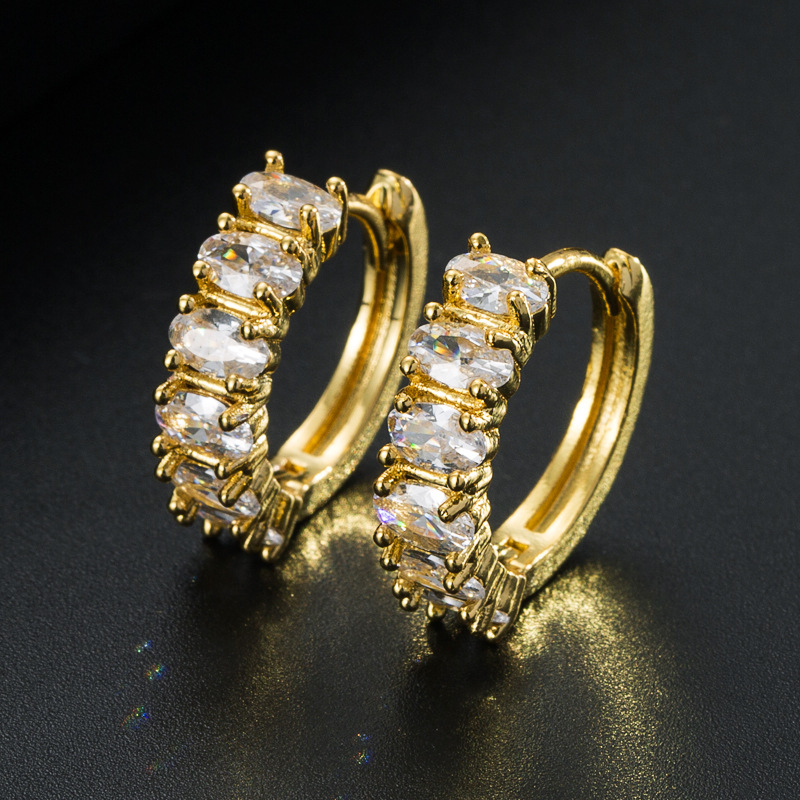 Fashion Geometric Copper Gold-plated Micro-inlaid Zircon Earrings display picture 5