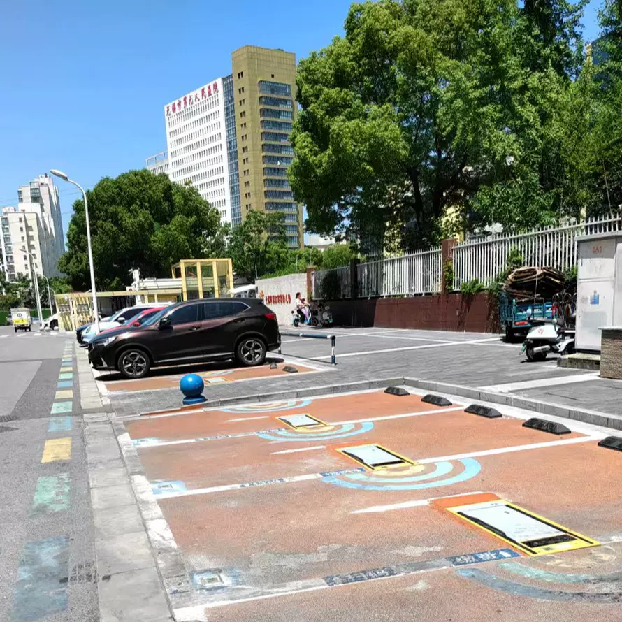 路边扫码地锁 物联网嵌入式市电款平板锁 停车场系统 车位锁设备