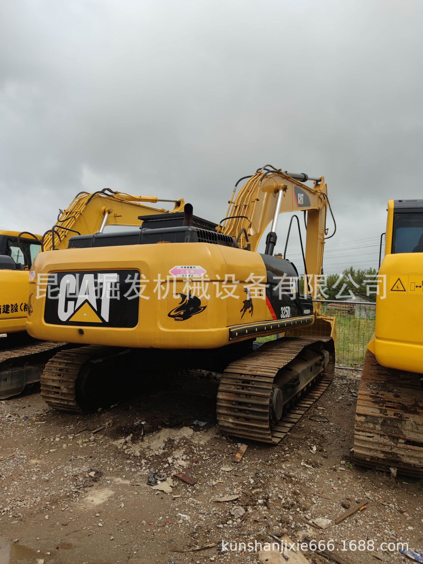 二手卡特325D挖掘机 二手钩机挖土机出售 25吨挖掘机