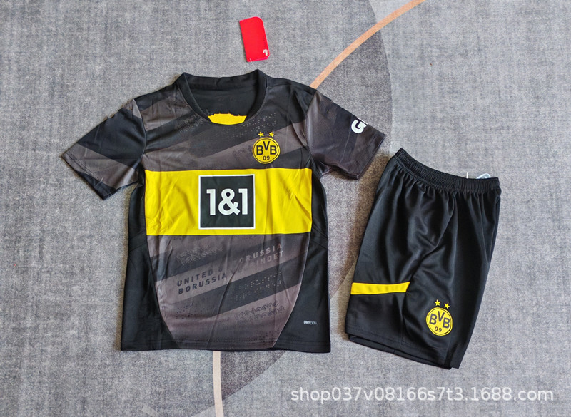 2425 도르트문트 원정 경기