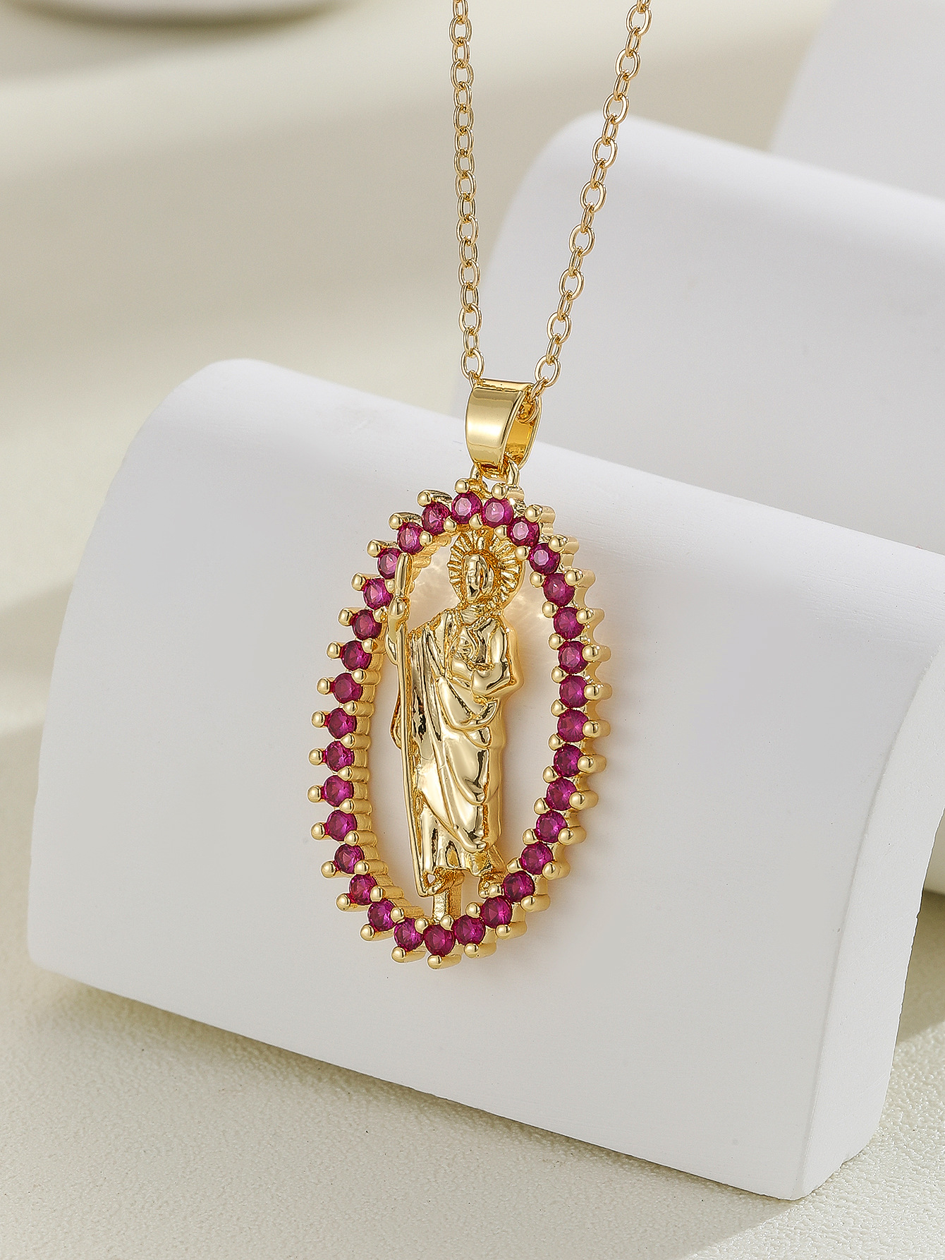 12g Weight Copper Pendant Material Zircon Inlay Material Pendant Necklace Classification Copper Chain Material 1 Piece Quantity Holiday, Daily Occasion Copper Material Human, Virgin Mary, Oval Pattern Women's Gender Inlay Design IG Style Style Copper Inlay Human Virgin Mary Oval Zircon Pendant Necklace 11