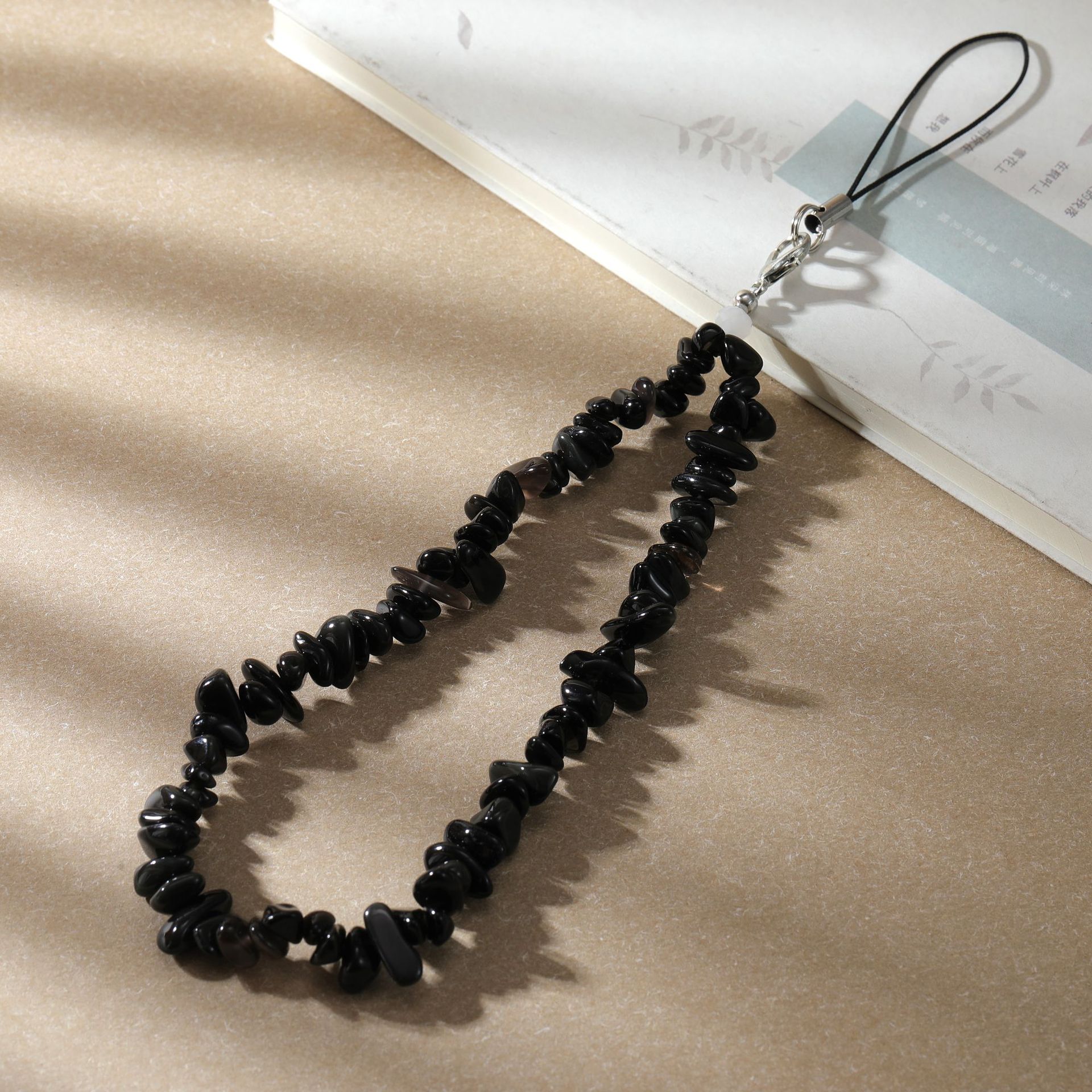 1 Pièce Vêtement De Rue Irrégulier La Pierre Naturelle Chaîne De Téléphonie Mobile display picture 8