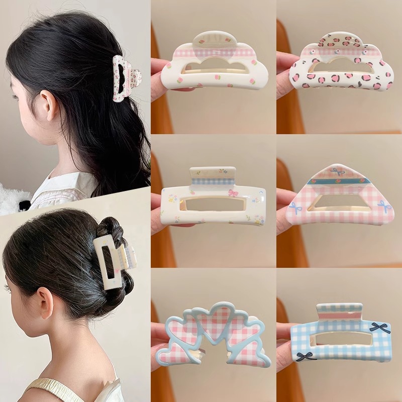 Niños super inmortal rosa cuadrado brocas de flores chicas dulces rascar la cabeza trasera brocas de pescado medio toque tarjeta de cabello