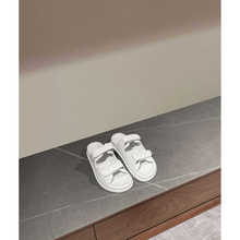 �߸�����ЬŮ�ļ��⴩���ܛ�׷���ħ�g�Nɳ��Ь�S�����l�߸����