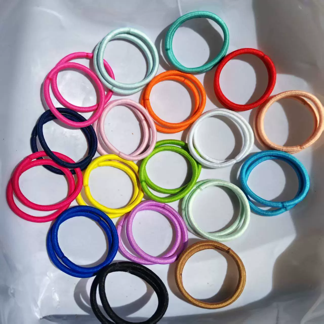 Трансграничная толстая и тонкая базовая универсальная красочная бесшовная резинка толщиной 3 мм, аксессуары для бантов, резинка для волос, диаметр 4cm