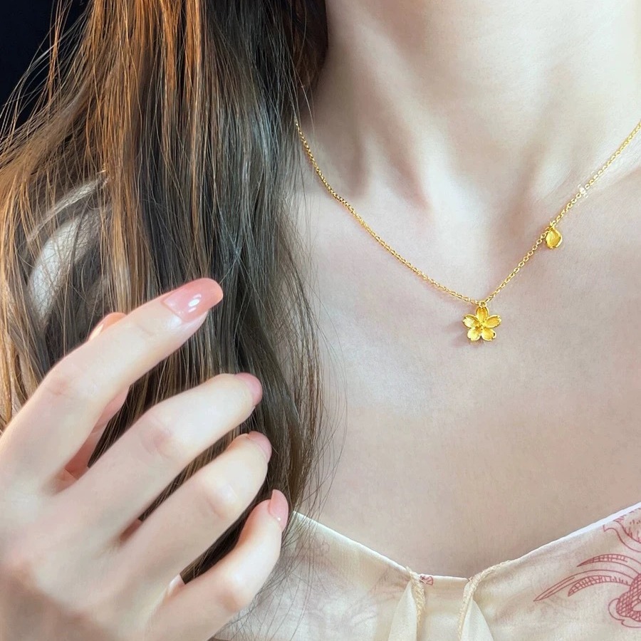 Little Red Riding Book Same Style Cherry Blossom Necklace Live Fashion Simple Elegant One Set Chain Sand Gold Flower Clavicle Chain_voghion.com