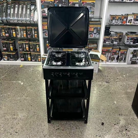 搅拌机;电热水壶;锅具套装