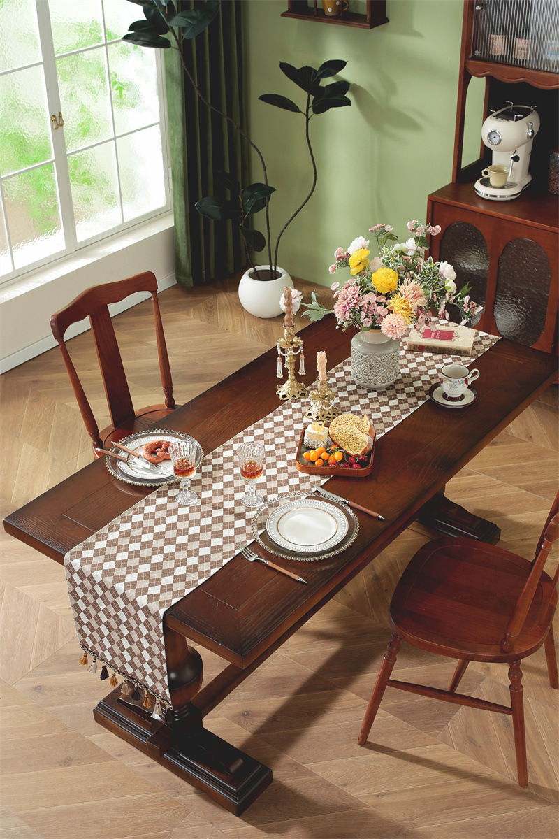 American Retro Geometric Jacquard Tassel Table Runner For Home_voghion.com