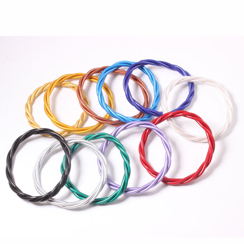 Lady Twist Silica Gel Women's Wristband display picture 1