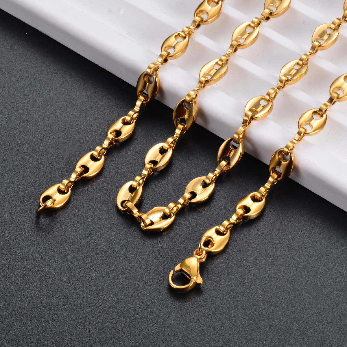 Hip-Hop Solid Color Titanium Steel Plating Unisex Chain Necklace Men Chain Necklaces display picture 3