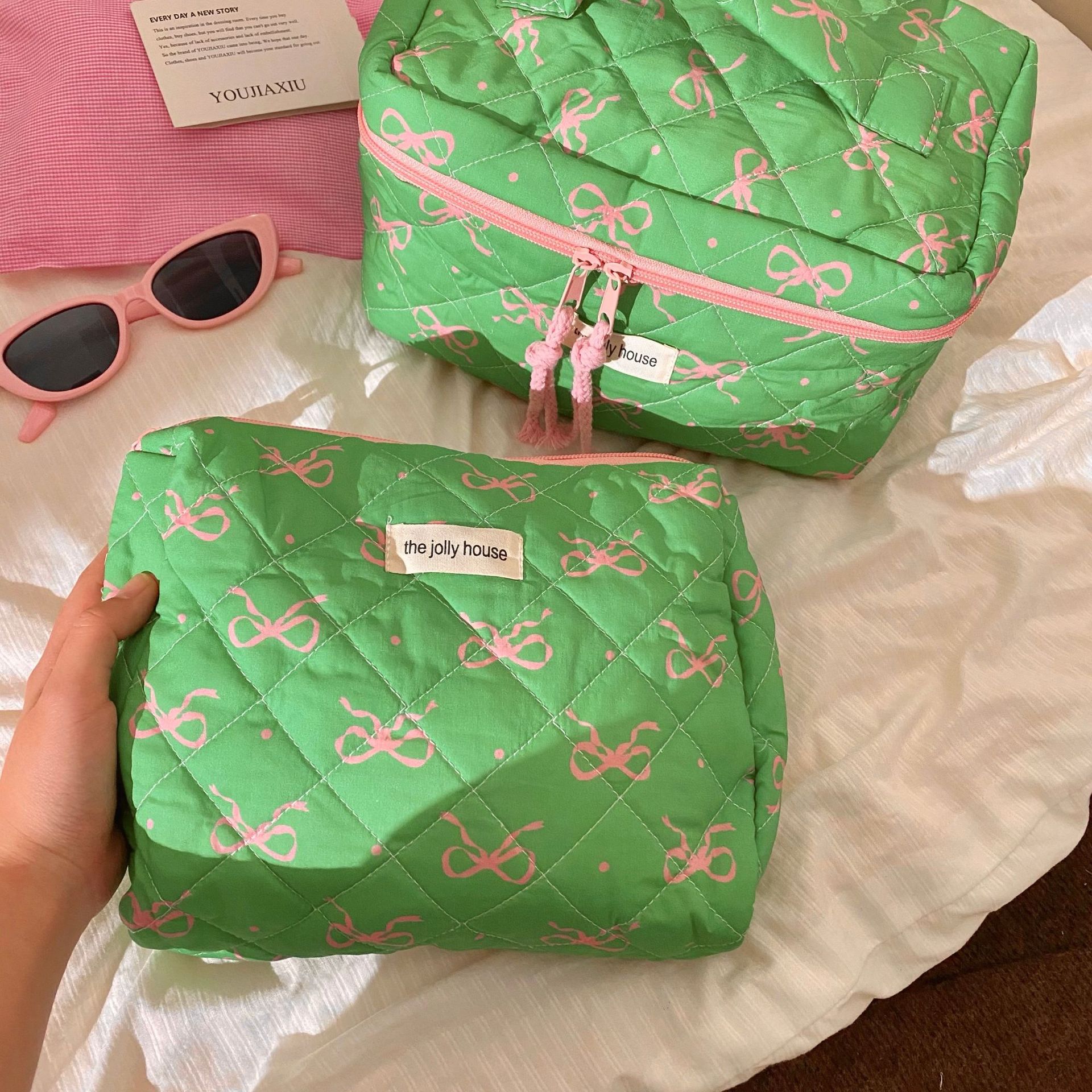 Streetwear Bow Knot Canvas Square Makeup KLEIN bags display picture 3