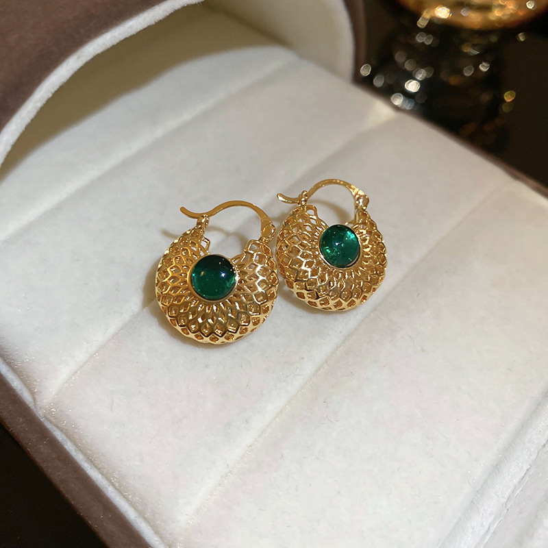 Aguja de plata MEDIADOS DE-antigua flor redonda borla pendientes de metal retro europeo y americano elegante luz pendientes de lujo al por mayor para las mujeres