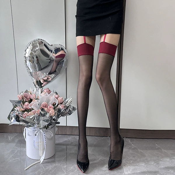 Red Bian Black Sisted Stockings