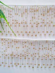 ��AB�ʰ�ɫ�X�β��˺��������¶Y�����һ�߅�L�̹��麟��