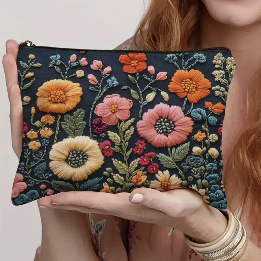 Amazon poliéster transfronterizo impresión digital 3D estereoscópica bordado floral decoración bolsa de maquillaje al por mayor comercio exterior