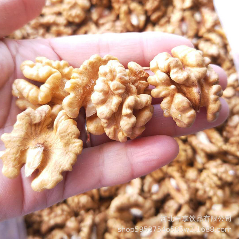 新疆生核桃仁云南核桃仁去壳孕妇零食原味核桃仁出口内销现货供应