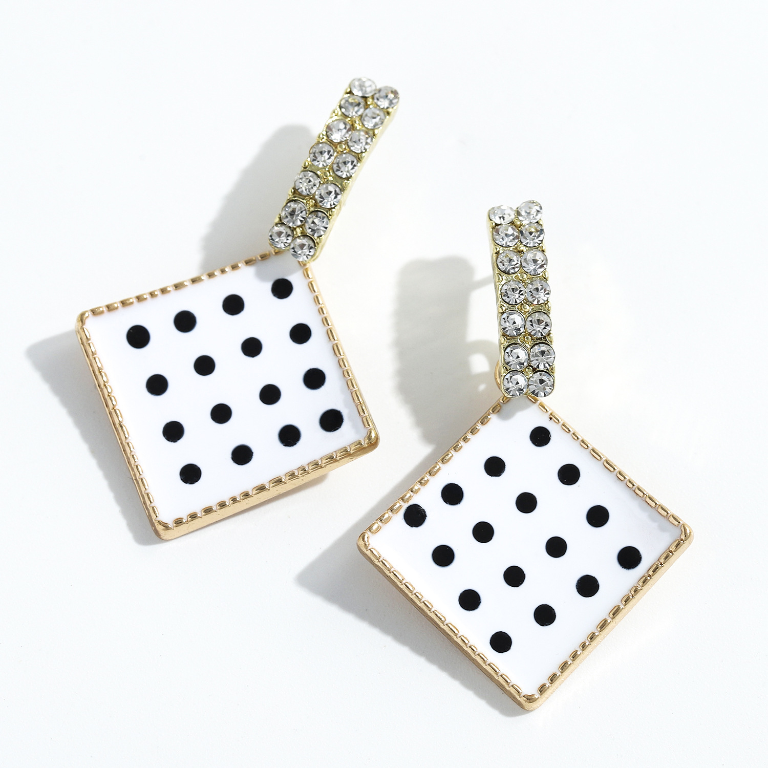 Fashion Geometric Diamond-studded Drop Oil Earrings display picture 5