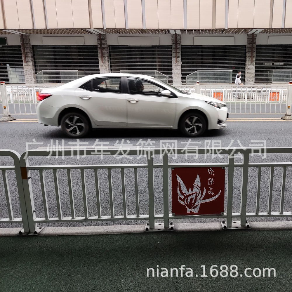 广佛公路市政护栏 锌钢人行道防撞护栏 马路中央隔离栏