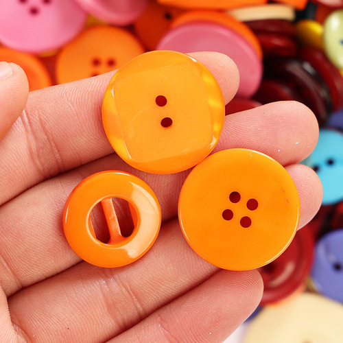 Cross-border hot sale DIY colorful handmade buttons Kindergarten creative paste painting children's resin round buttons