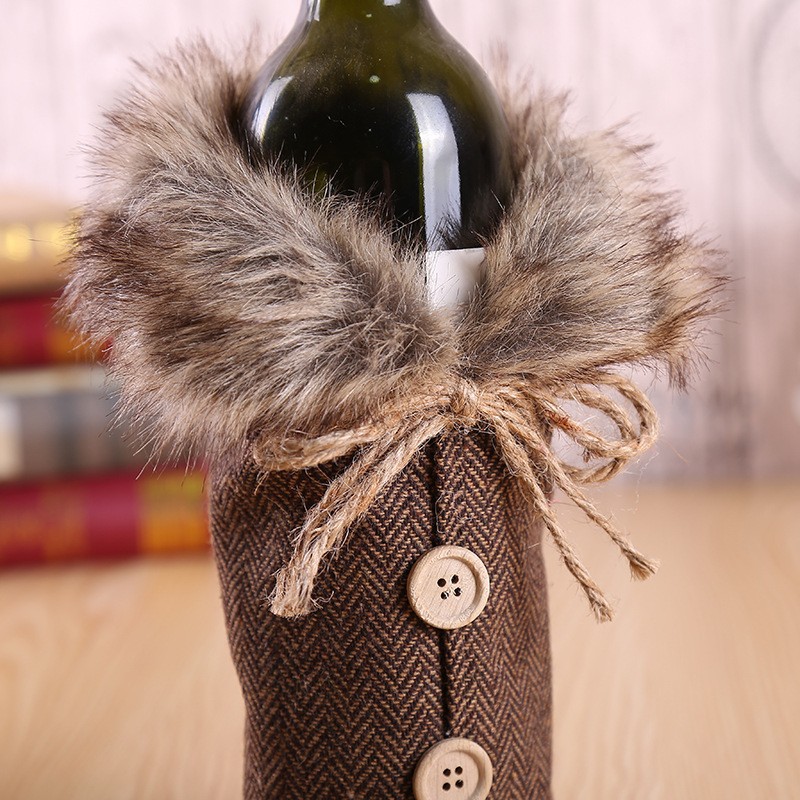 Decoraciones de Navidad europeo y americano nuevo vino conjunto de decoración de vacaciones accesorios arco de lino Cuello de piel botella de vino en stock