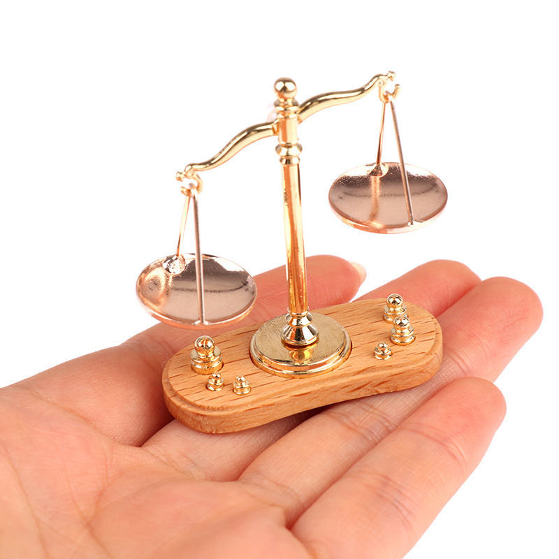 Mini Balance Scale Vintage Retro Nostalgic Model Ornaments 1:12 Doll House Accessories Pocket DIY Collectible Jewelry