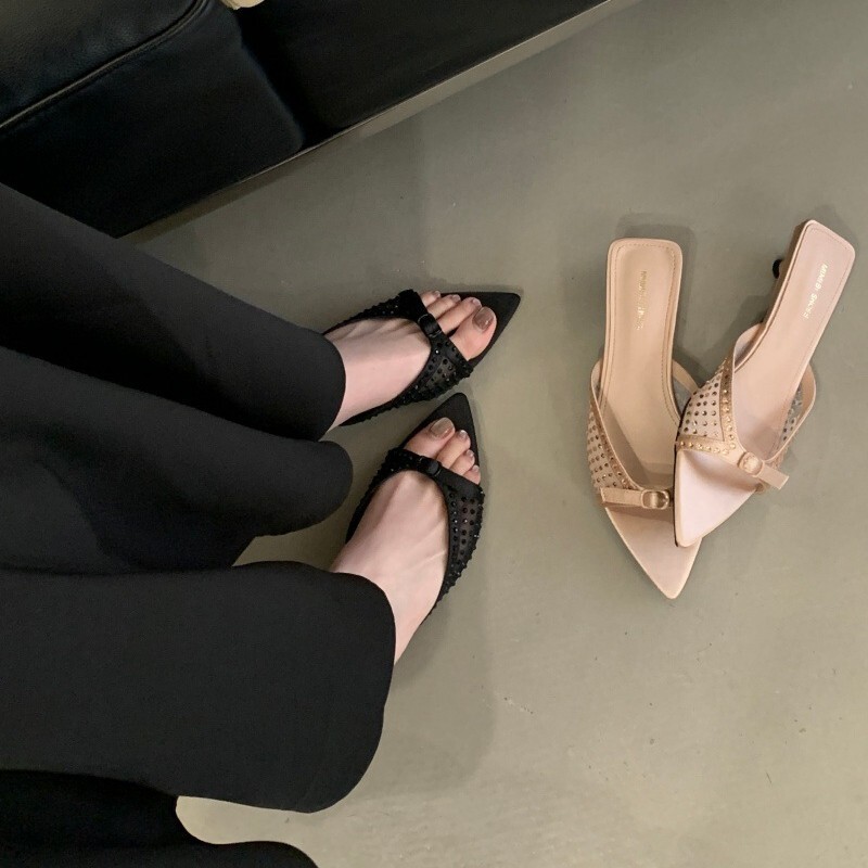 Spring and summer sandals 2026, comfortable for the feet, new style rhinestone high heels, stunning pointed toe open-toe strap sandals for women Spring and summer sandals 2026, comfortable for the feet, new style rhinestone high heels, stunning pointed toe open-toe strap sandals for women