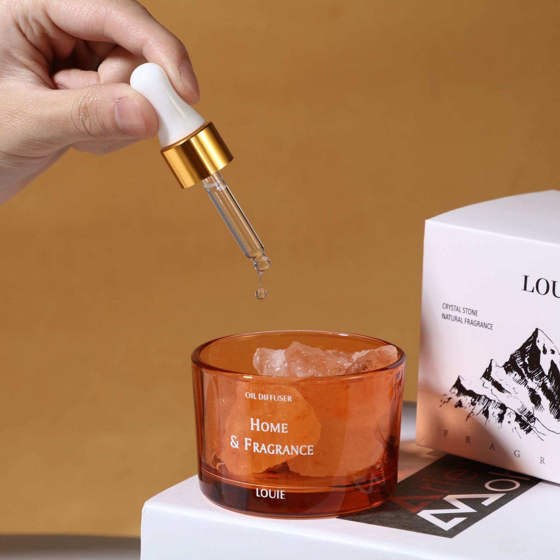 Creative new product Fireless Crystal Stone Aromatherapy Gift Box Set Fragrance Essential Oil Expansion Stone Souvenir Ornaments Wholesale