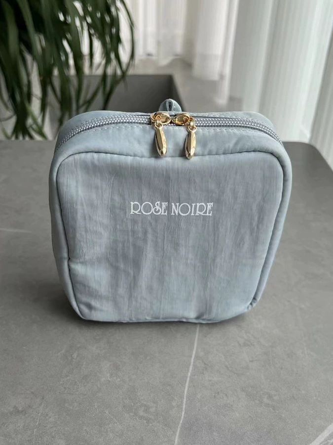 Cosmetic bag, handheld capacious shoulder bag, small storage bag for traveling