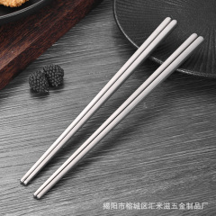 純チタン箸、純鋼製キャンプ用チタン食器、フルスクエア箸、屋外用滑り止め箸、高温耐性、ロゴ追加可能