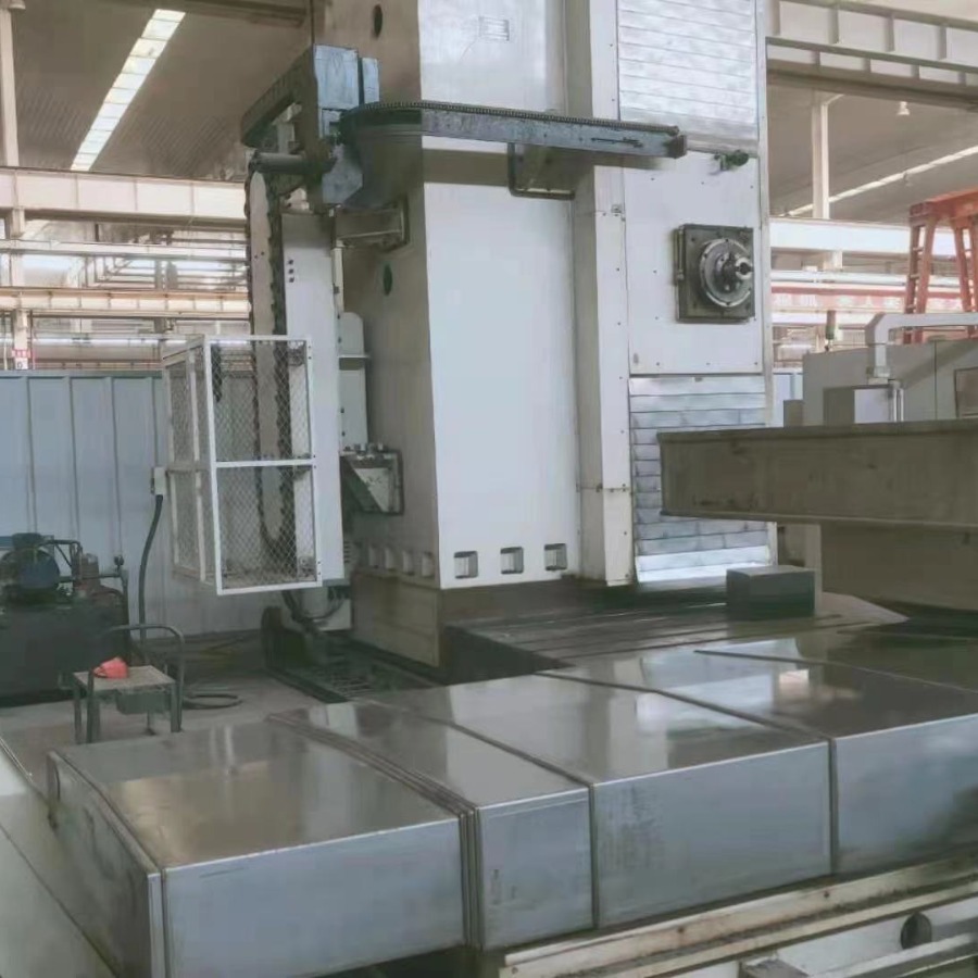 出售TH6813数控刨台式镗铣加 工中心，中捷产