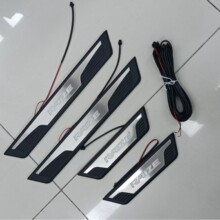 适用于2020 RAIZE汽车带灯门槛条 带灯 迎宾踏板不锈钢内外饰改装