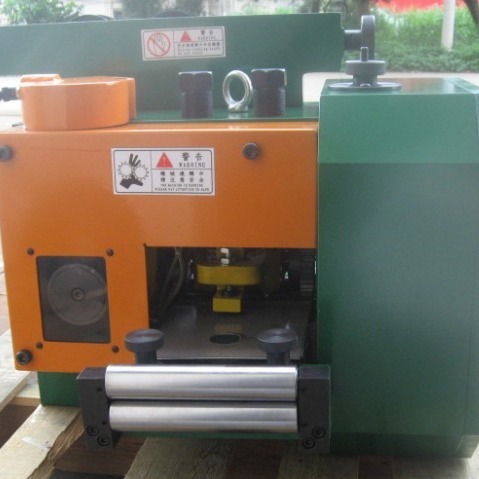 厂家供应  精密齿轮送料机    高速专用齿轮送料机