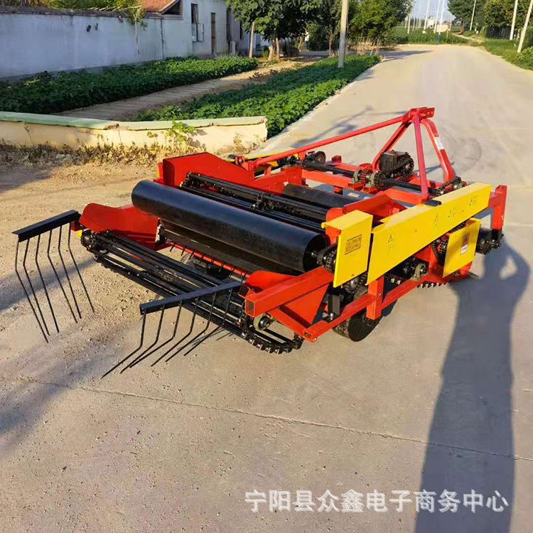 双侧链条传动花生收获机拖拉机带动收花生的机子大马力拖拉机配套