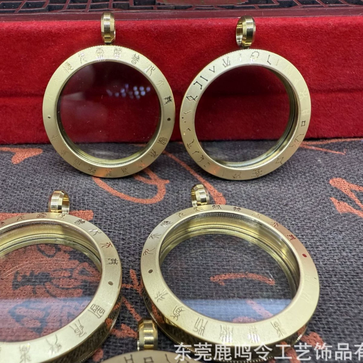 Титановая сталь защитная оболочка