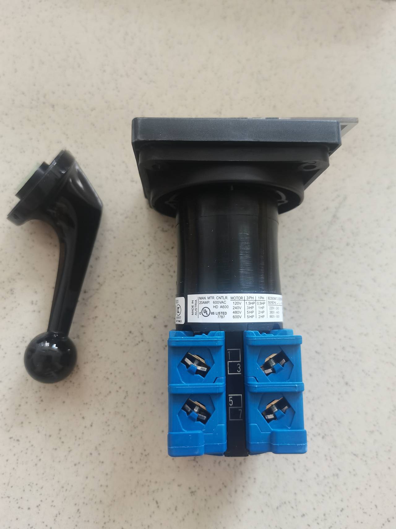 KRAUS&NAIMER万能转换开关CH10.D-204V*17.KD1原装正品