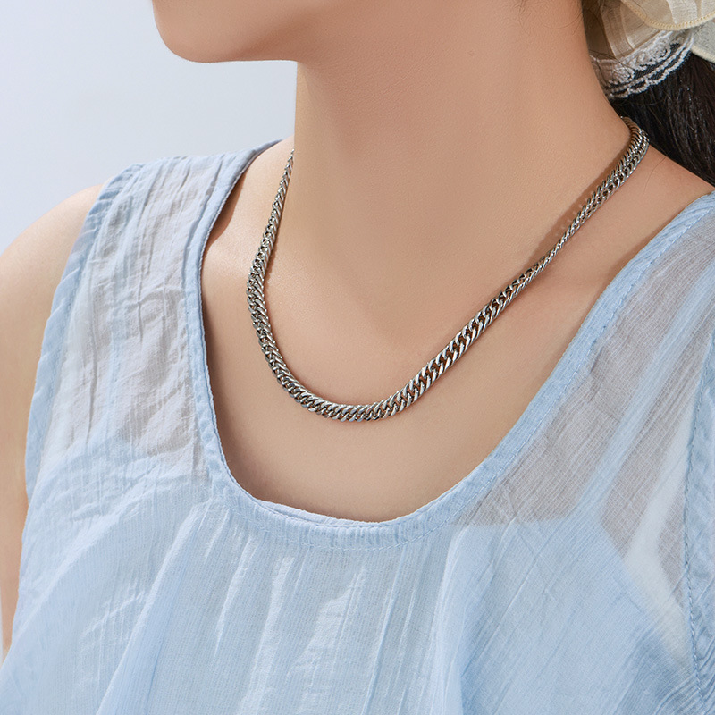 Xuping nueva moda de aleación de cobre para hombres y mujeres hebilla japonesa simple cadena de estilo clásico personalidad collar de cadena clavícula