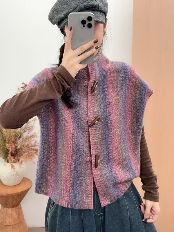 牛角扣马甲 2025秋季新款 慵懒风外穿针织坎肩拼色马夹上衣女531|undefined