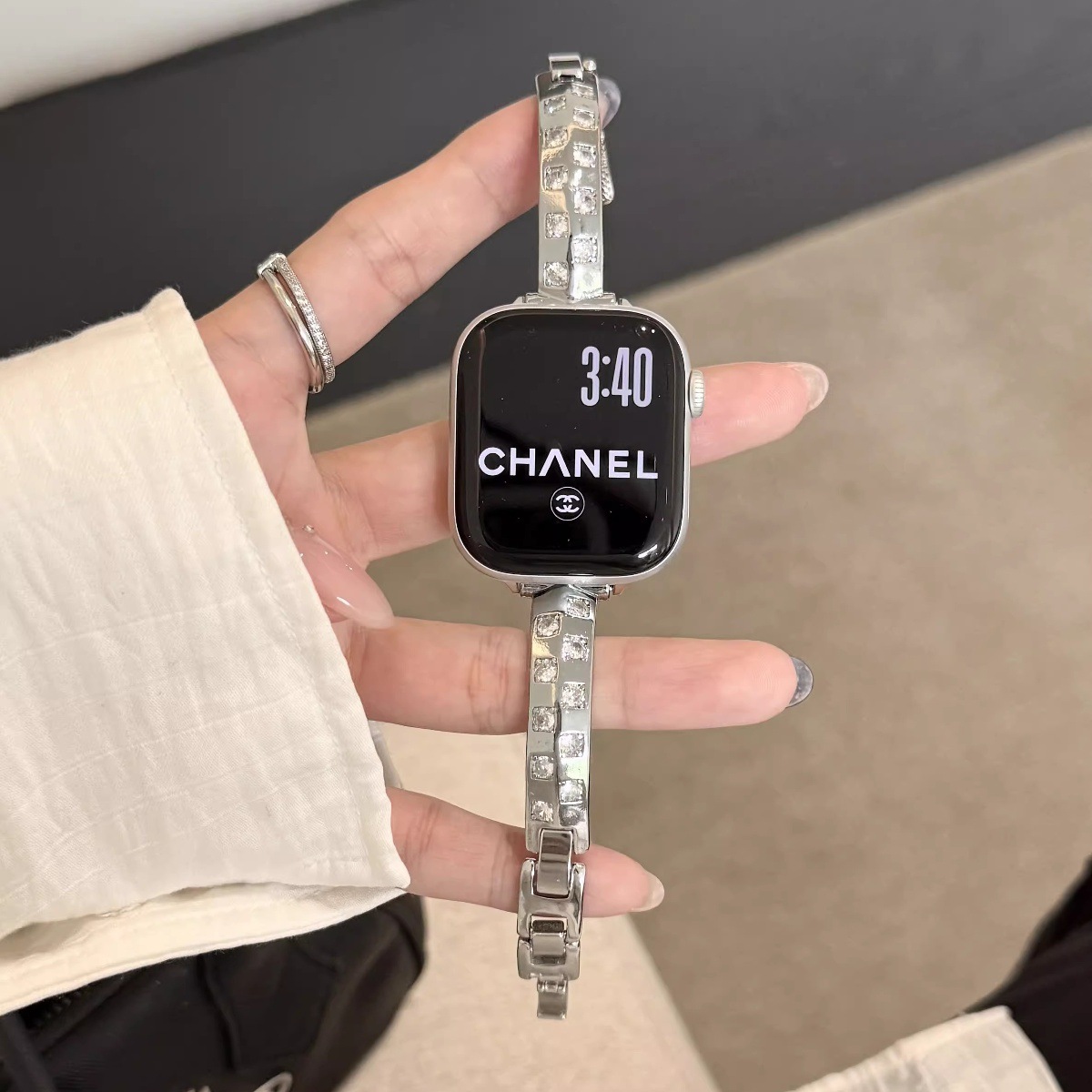 Fine Zircon Metal Suitable for Apple Watch S10 Strap Iwatchs9876 Female Niche