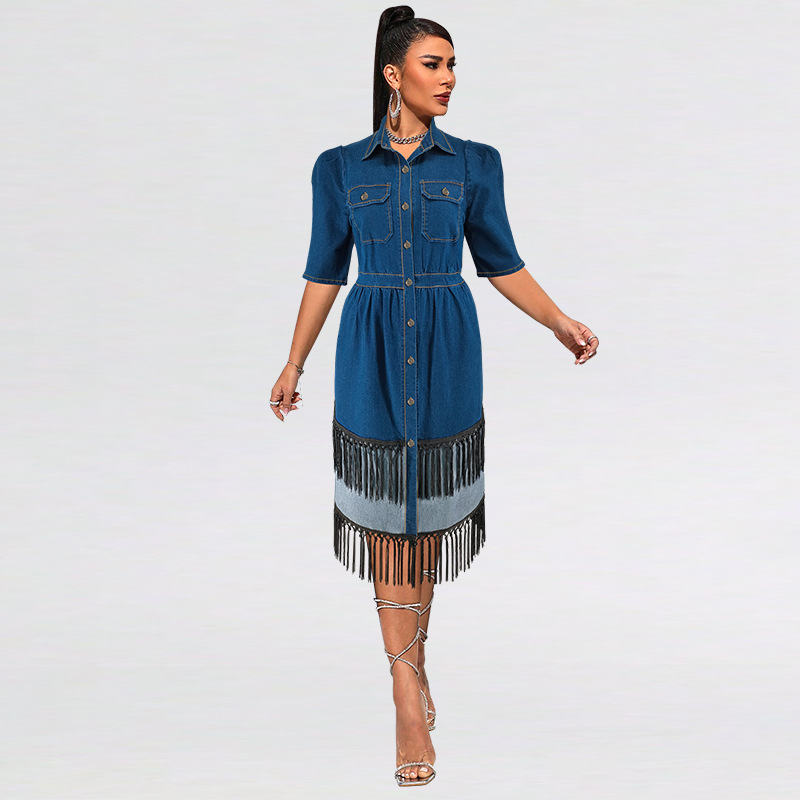 Plus size jeansklänning för kvinnor med krage och tofsar_voghion.com
