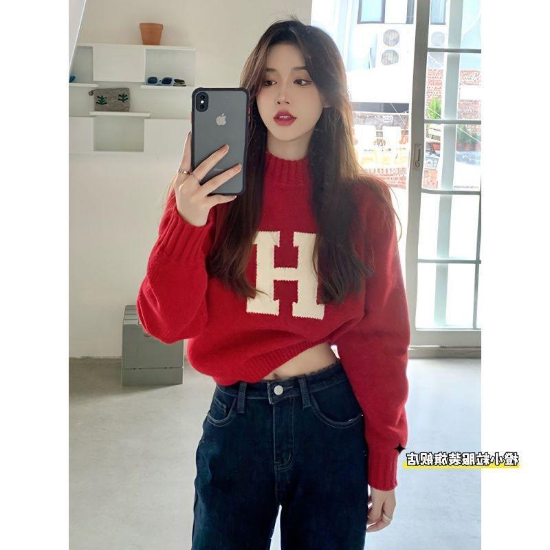Autumn and Winter New Letter Jacquard Soft Waxy Red Sweater Women's Loose Lazy Style Short Sweater Top